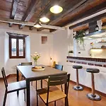 Janua Major Apartamento Cernobbio