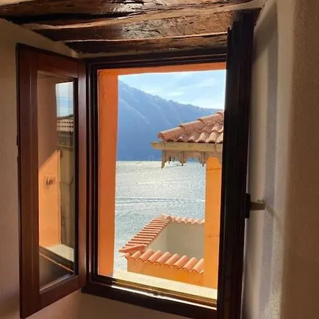 Janua Major Апартаменты